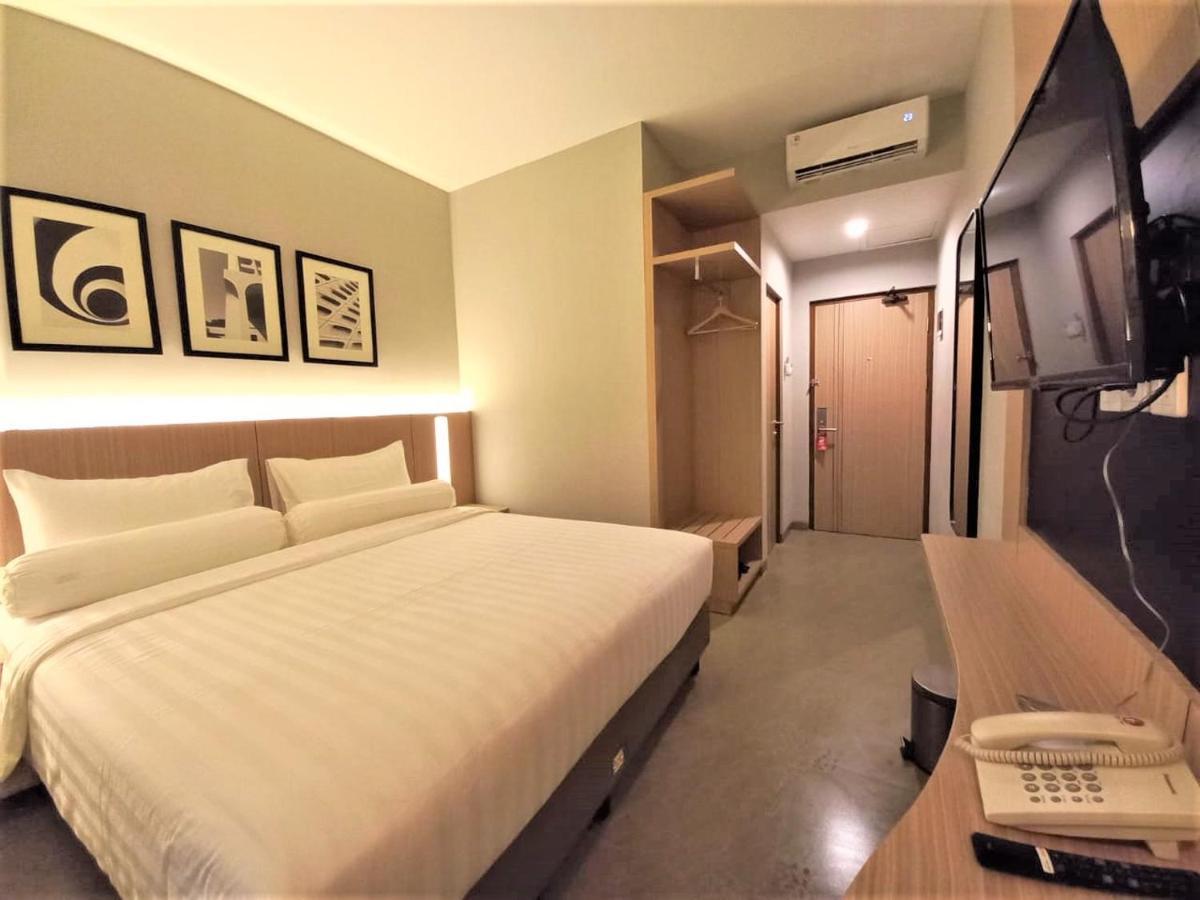 Front One King Hotel Tuban Tuban (Java) Exterior foto
